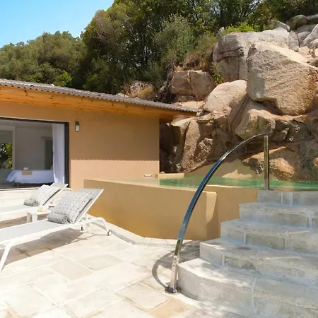 Vetricella Sleeps 2 Pool Air Con Wifi *